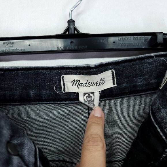 Madewell 10" High Rise Skinny Crop Jeans Size 30 Dark Wash with Whiskering - Picture 9 of 14